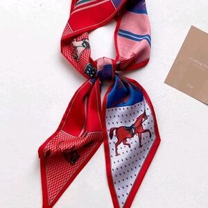 Elegant Red and Blue Silk Twillie